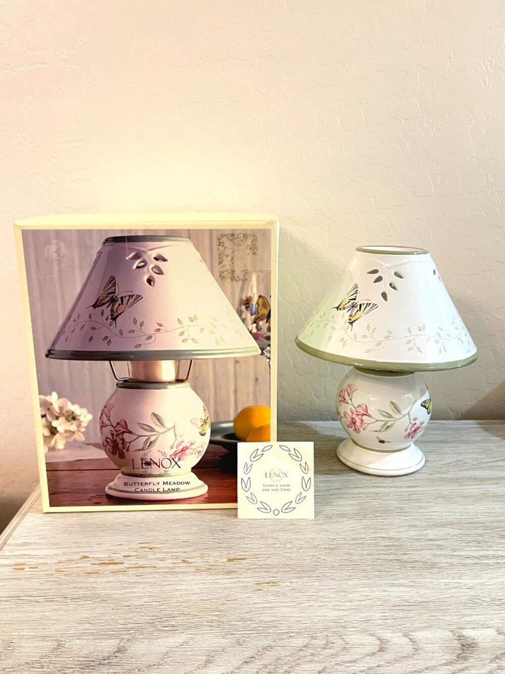 New Lenox Butterfly Meadow Candle Lamp in Box